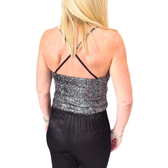 NEW ELAN dazzling sequin tank in silver - Picture 2 of 2